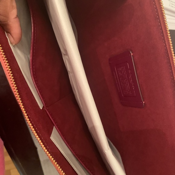 COPY - COPY - Coach laptop case - Picture 5 of 5